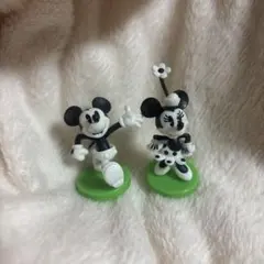 フルタ製菓　チョコエッグ　ディズニー　ミニーマウス フィギュア モノクロ 白黒