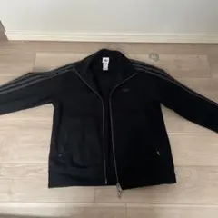 adidas ブラック XS