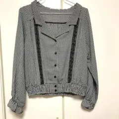 NICE CLAUP レース付き開襟レトロブラウス