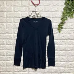 【ユニクロ】（L）スリムフィットTシャツ プレミアムコットン Vネック
