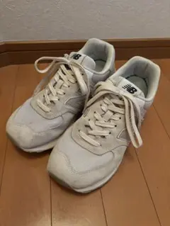 New Balance 574 スニーカー ベージュWL574 25cmのサムネイル