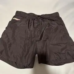 ディーゼル　ショートパンツ　Sサイズ　ブラックのサムネイル