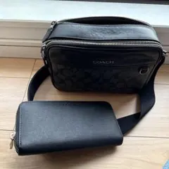 COACH財布と、ショルダーバックセットになります