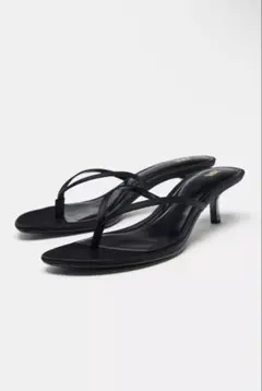 ZARA サテンキトゥンヒールサンダル　35サイズのサムネイル