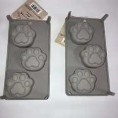 シリコーンケーキ型 あしあと ×2 猫 肉球 シリコンモールド ダイソーのサムネイル
