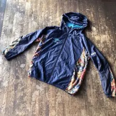 アンブロ　パーカー