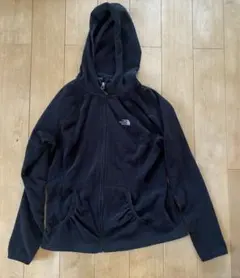 ノースフェイス　レディースパーカー