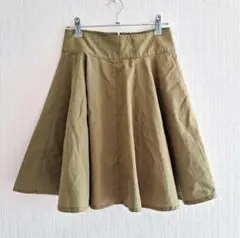 フレアスカート　ミニスカート　ウエスト64　カーキ　レディース
