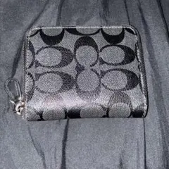 Coach ブラック 二つ折り財布