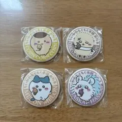 ちいかわもぐもぐ本舗　小樽限定　缶バッチ　４種セット