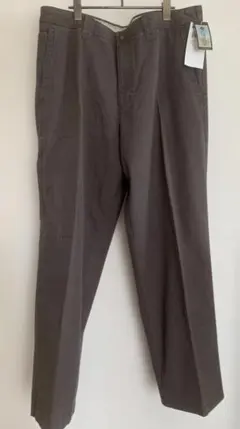 値下げ！新品　Columbia アウトドアパンツ　大きいサイズ（XXL）