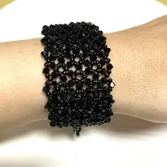 スワロフスキービーズブレスレット　ブラック
