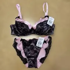 PEACH JOHN ポンバッドデビュー セットアップ 75B