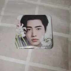 Item thumbnail for item 3b7fa8b4-ec92-40d7-bd74-7eee4c38a52b