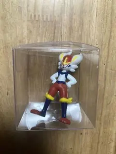 ポケモン　エースバーン　ミニフィギュア　モンコレ？　新品