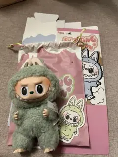 ラブブ　マカロン　グリーングレープ