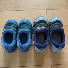 青いスリッポンスタイルのキッズシューズ