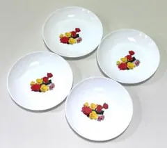昭和レトロ 花柄 プラスチック製 小皿 4枚セット ホワイト 白