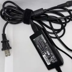 TOSHIBA ノートパソコン AC/DC アダプター PA3743U-1ACA