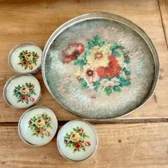 ヴィンテージ 花柄 金属とガラス製　トレイとコースター　セット