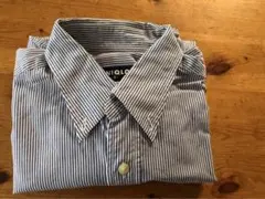 UNIQLO 青と白のストライプ ワイシャツ