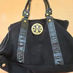 ブラック ハンドバッグ