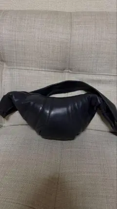 LEMAIRE SMALL CROISSANT BAG