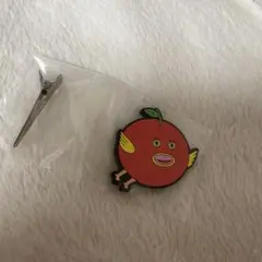 パンどろぼう　ガチャガチャ　カプセルヘアクリップ　りんごかめん