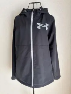 【美品】UNDER ARMOUR ラッシュ パーカー M ブラック