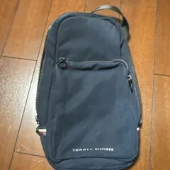 TOMMY HILFIGER ボディバッグ ネイビー