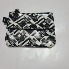 MARY QUANT フラワーパターン ポーチ