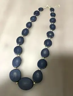 レトロ　丸く平たいビーズ　可愛い　個性的なヴィンテージ水牛ネックレス