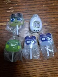 新品未開封　たまごっち　カラフルキャンディチャーム