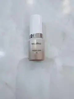 MAQuillAGE エッセンスリキッド EX オークル20のサムネイル