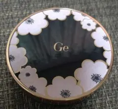 ★お値下げ Charmzone Ge ジェルカバークッション ファンデーションのサムネイル