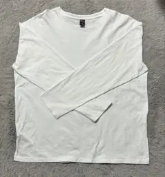 【男女どちらでも着れます‼️】無地白長袖