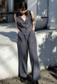 グレイル　新品ラベル付き　ベスト　ワイドパンツ　セットアップ　M 通年着用可能