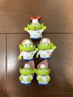 トイストーリー エイリアン リトルグリーンメン　寿司シェフフィギュアコレクション