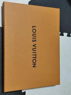 Louis Vuitton トランプ　サイコロ　非売品　レア Louis Vuitton トランプ サイコロ 非売品 レア - メルカリ