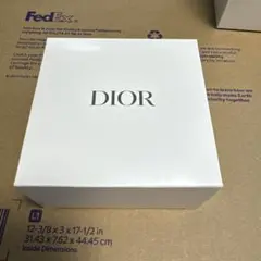 Dior ２０２５年ホリデー限定　ジュエリーケース