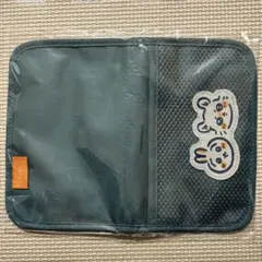 ちいかわ　うさぎ　モモンガ　パスポートも入るサイズのイベントポーチ　限定　グッズ