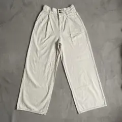 【美品】GU ライトデニム タックワイドパンツ Mサイズ ホワイト