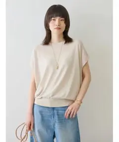 接触冷感フレンチスリーブニットプルオーバー　ベージュ　半袖　きれいめ　カジュアル