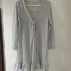 axes femme グレー Vネック カーディガン