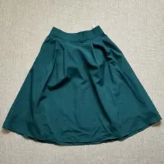 スカートのサムネイル