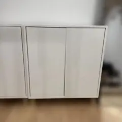 IKEA エーケト　ホワイト　キャビネット　木製脚①