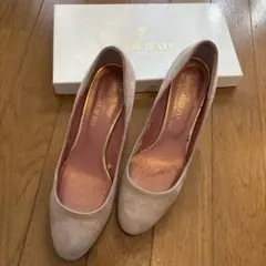 セブントゥエルブサーティパンプス