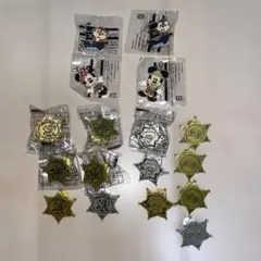 ディズニー　バッジ　キーホルダー　景品　保安官バッジ　ミニゲーム