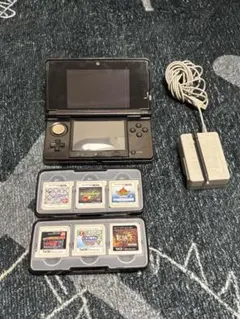 Nintendo　3DS コスモブラック　動作確認済み　美品　なな様専用