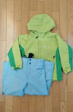 スキーパンツ ウェア